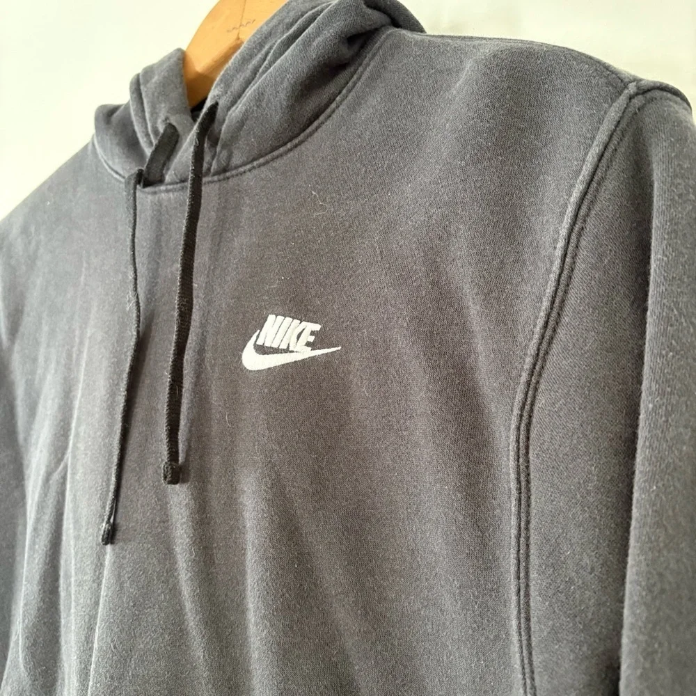 Nike Black Fleece Swoosh Logo Hoodie Women’s Sz XS Athleisure Streetwear Hoodie